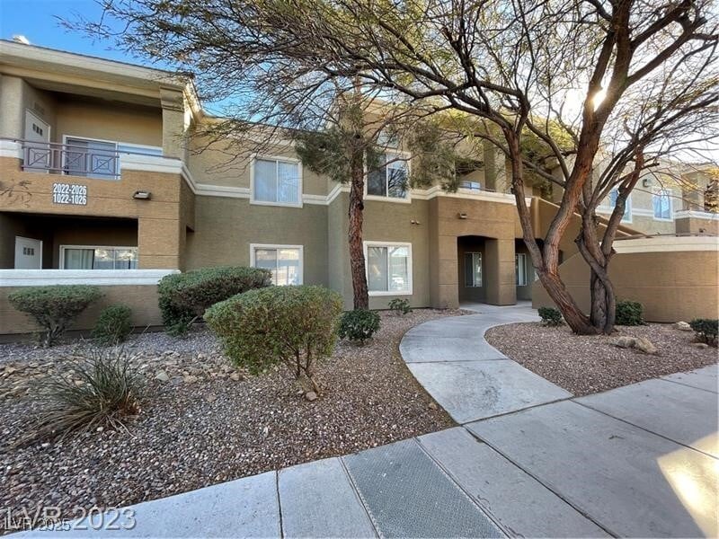 Photo - 8070 W Russell Rd Unidad 2024 Rental