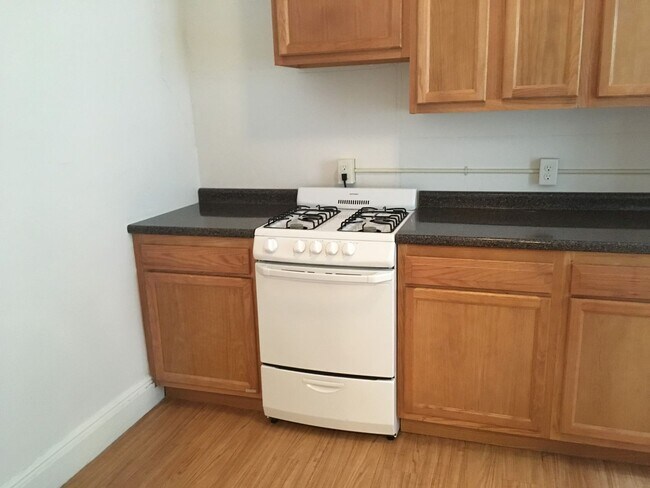 Photo - 9/1 No Fee! Spacious studio near Cleveland...