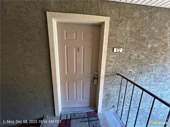 Photo - 4990 River Glen Dr Unit 172