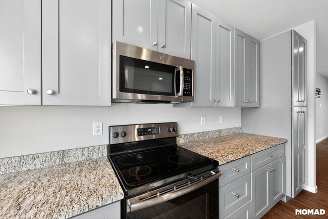 Photo - 11250 Florence St