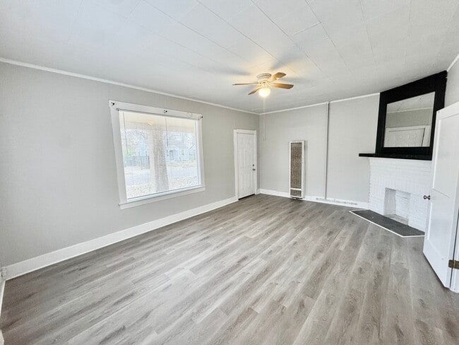 Photo - 3592 Vivia Ave