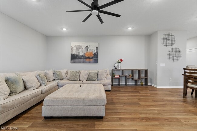 Photo - 64 Brewster Dr