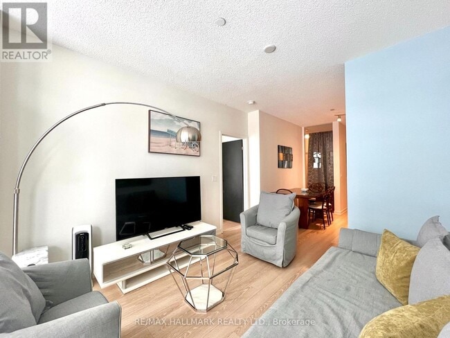 Photo - 89 Dunfield Ave Unité 408