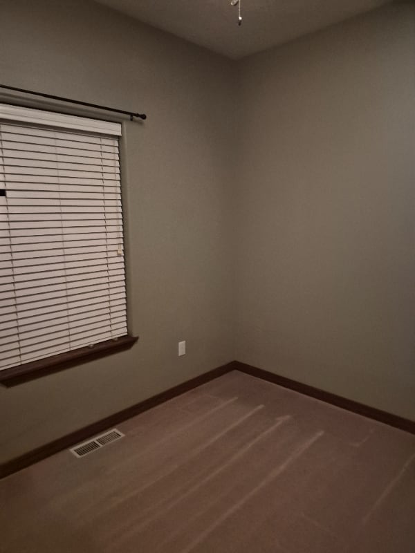 Photo - 1341 Ranier Loop NW