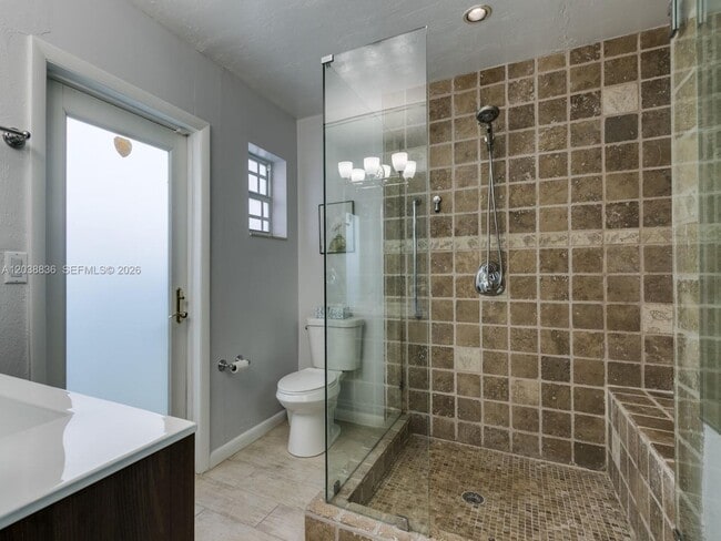 Photo - 1540 Arthur St