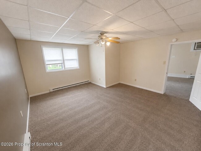 Photo - 1276 Main St