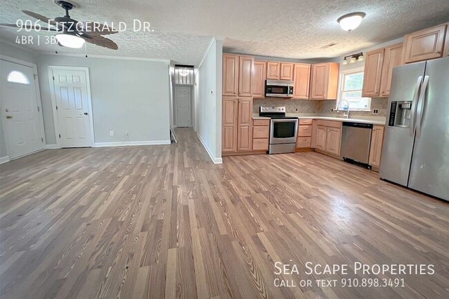 Photo - 906 Fitzgerald Dr