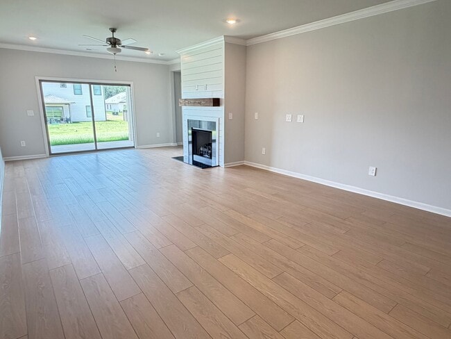 Photo - 202 Cobbdale Park Dr