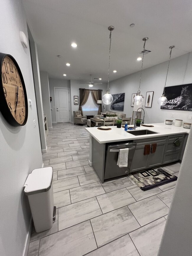 Photo - 3/BD 2.5/BA Sleek Townhome with High Ceilings, Balcony, and Prime Community Amenities!