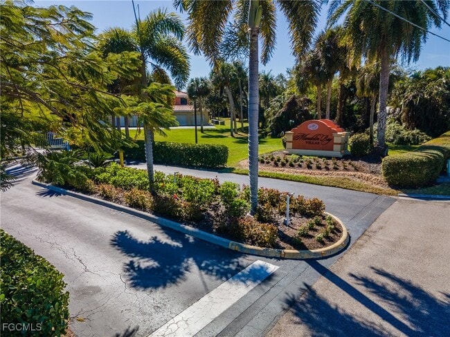 Photo - 15989 Mandolin Bay Dr Unit 204