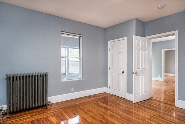 91 Pine St Unit 1