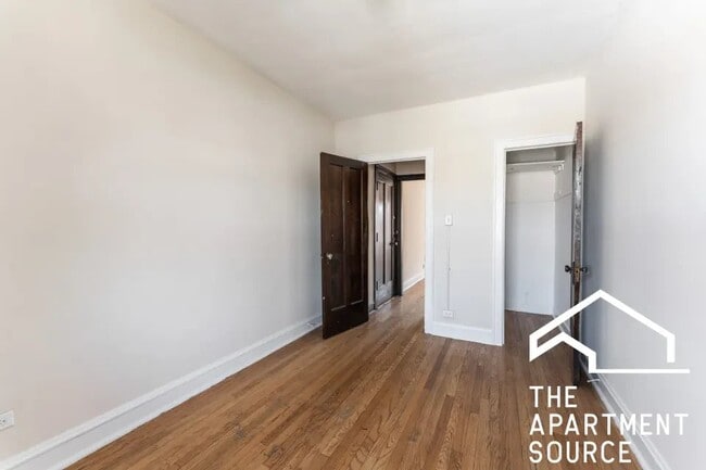 2105 Grove Ave Unidad 2105 Grove Avenue