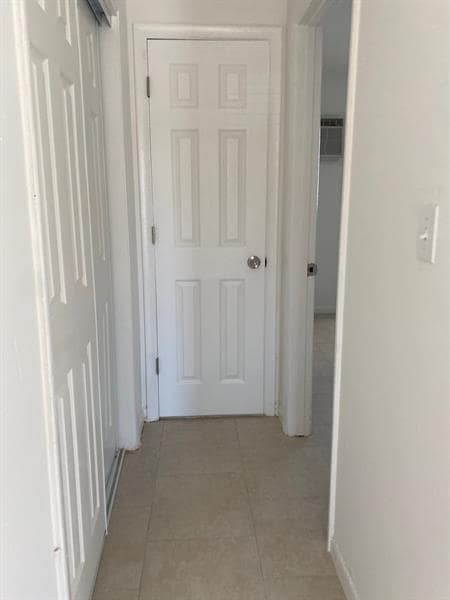 Photo - 3611 N Dixie Hwy Apartment Unit 3633