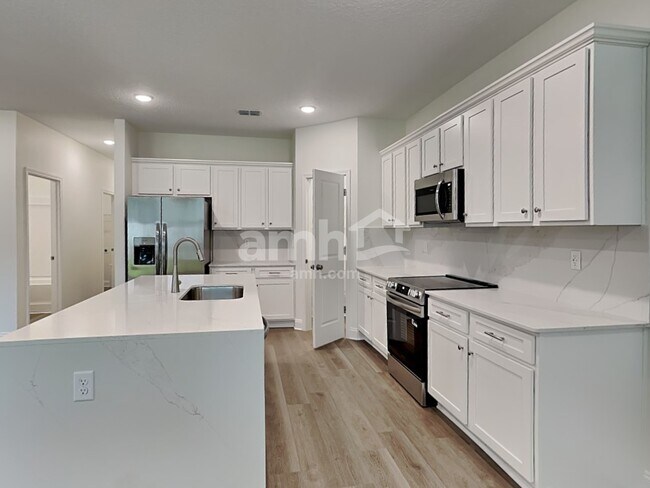 Photo - 11655 Hillside Dr