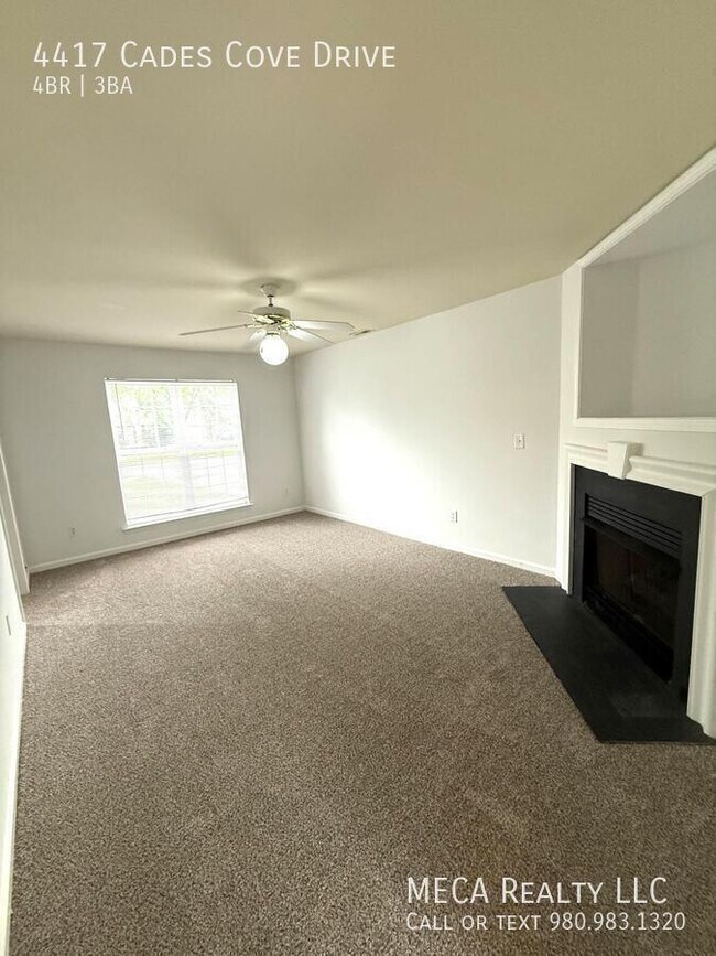 Photo - 4417 Cades Cove Dr