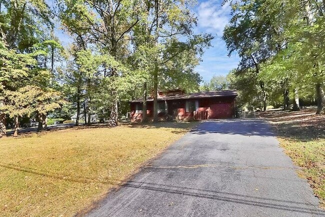 Photo - 3BD/2BA Ranch Home in Concord!