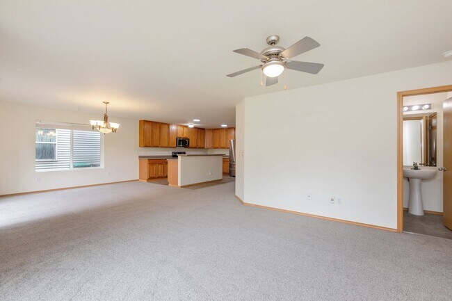 Photo - 4Bd Spacious Bothell Home