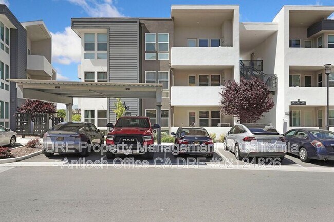 Photo - 2600 Wildflower Sta Pl