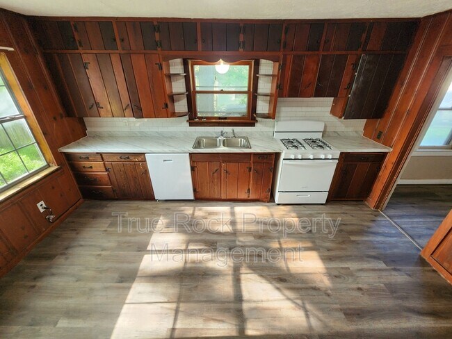 Photo - 1225 S Stockton Ave