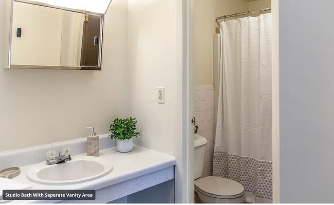 Photo - Chili Commons