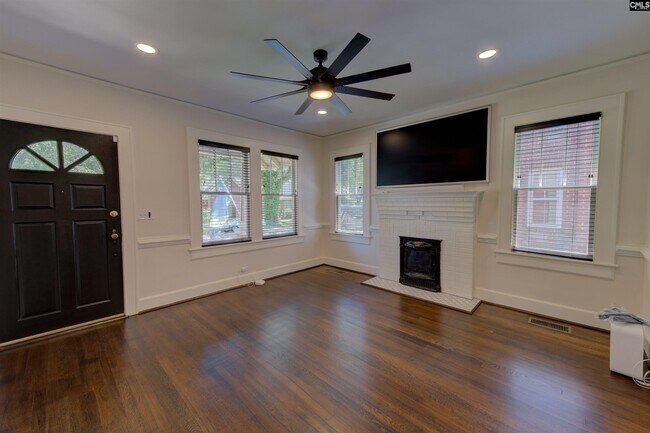 Photo - 2405 Sumter St