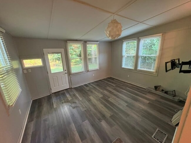 Photo - 1608 Glendale Dr