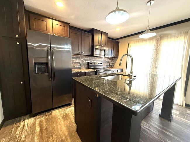 Photo - 3 bed 2 bath Mountain Living home!