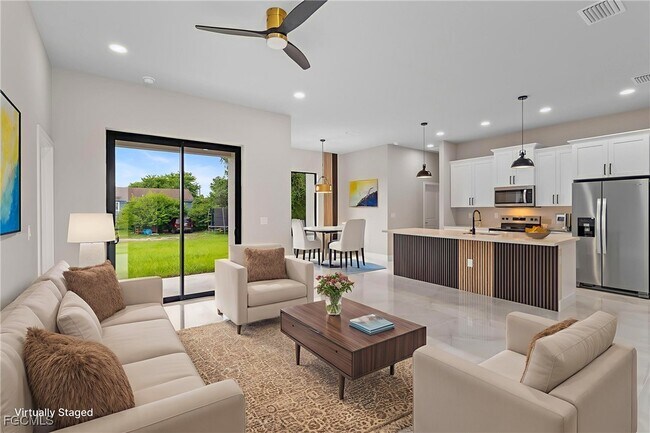 Photo - 2809 25th St SW