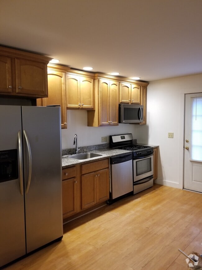 Building Photo - 2864 Fort Bridgman Rd Unit 2 Rental