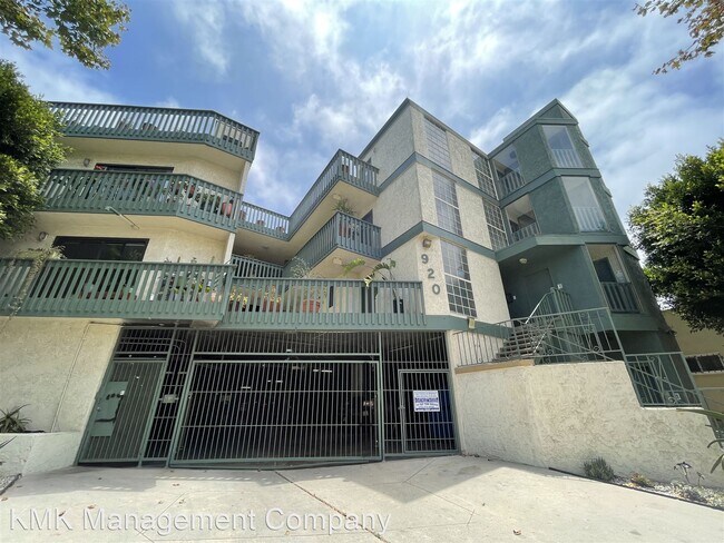 Photo - 1 br, 1 bath Apartment - 920 Venice Blvd 9...