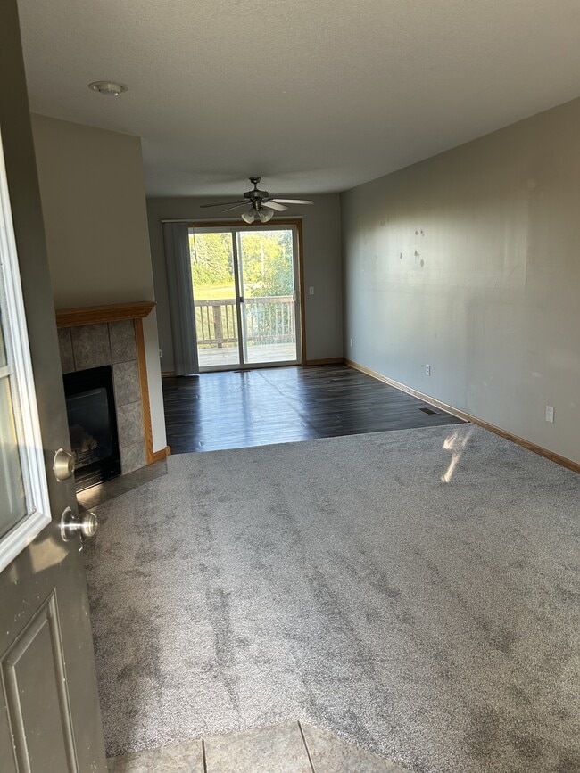 Photo - 1035 Petra Ct SW