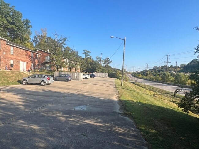 Photo - 9636 Alexandria Pike Unit 3