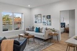 Photo - 635 Main St Unit 109