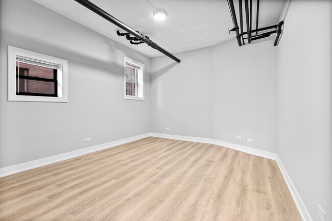 Photo - 1649 W Jonquil Terrace Unidad GE