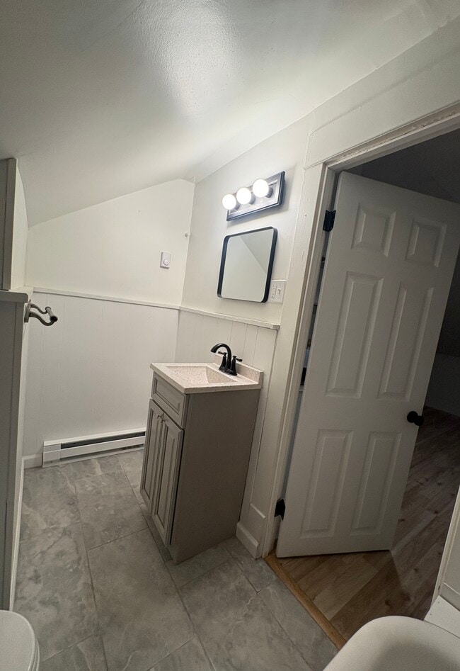 69 Madison Ave Unit 2