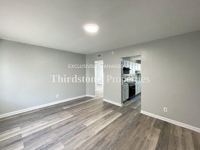 Photo - 728 Shearer Ave