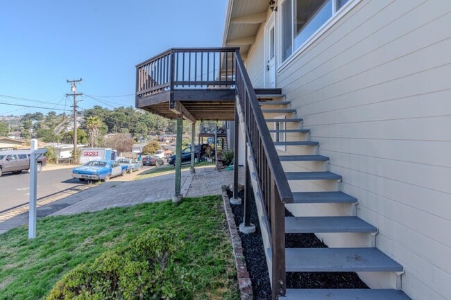 Photo - 820 Edgemar Ave