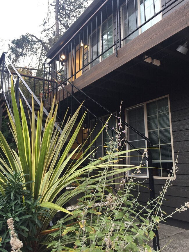 731 SE 29th Ave Unit 731