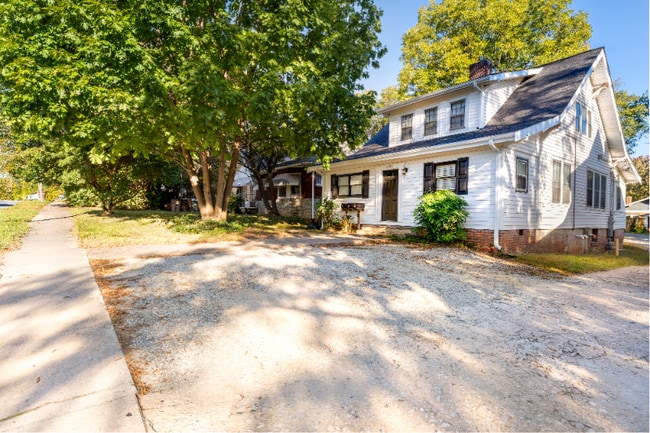 Photo - 1504 W Friendly Ave Unit A