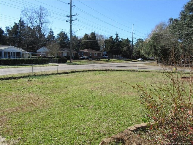 Photo - 1119 Juniper Dr