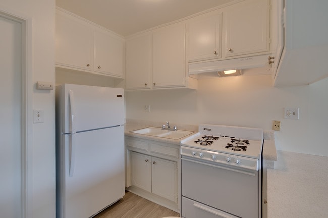 Encino Verde Apartments