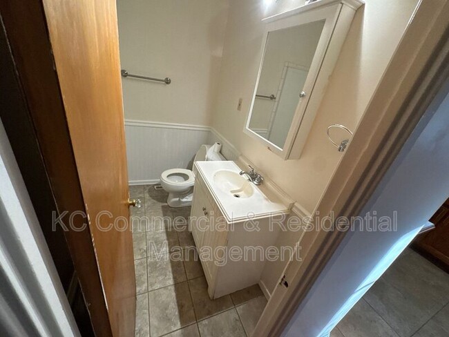 Photo - 11508 E 51 St S