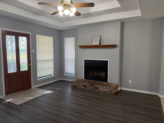 Photo - 117 Solon Rd