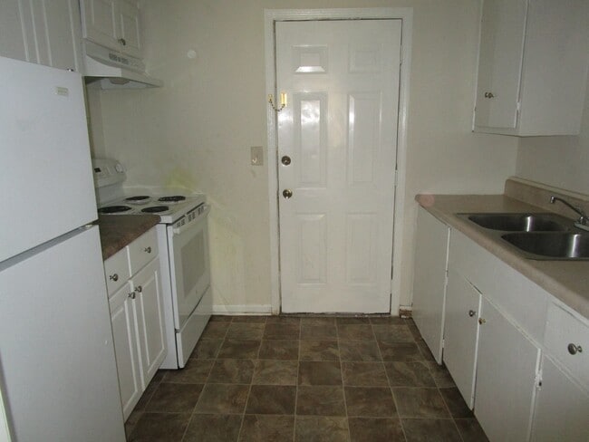 Photo - 1902 Flannery St SW Unit Apt A