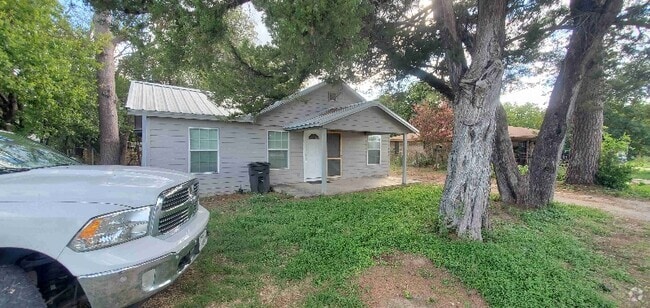 Building Photo - 113 Eastover Dr Rental