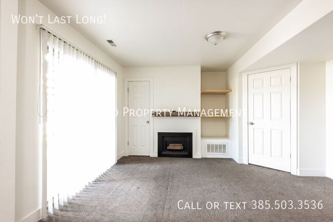 Photo - 1767 Willowbrook Dr