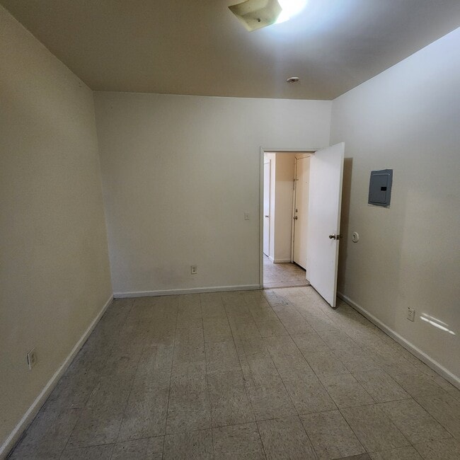 Photo - 651 S 13th St Unit 1