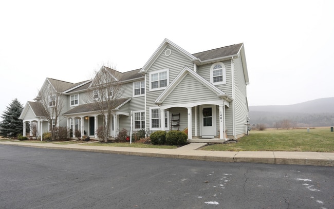 Building Photo - 1302 Strawberry Ln Unit 1203 Rental