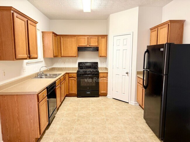 Photo - 150 Abenberg Ct