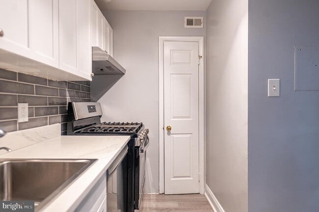 Photo - 12211 Braxfield Ct Unidad 7